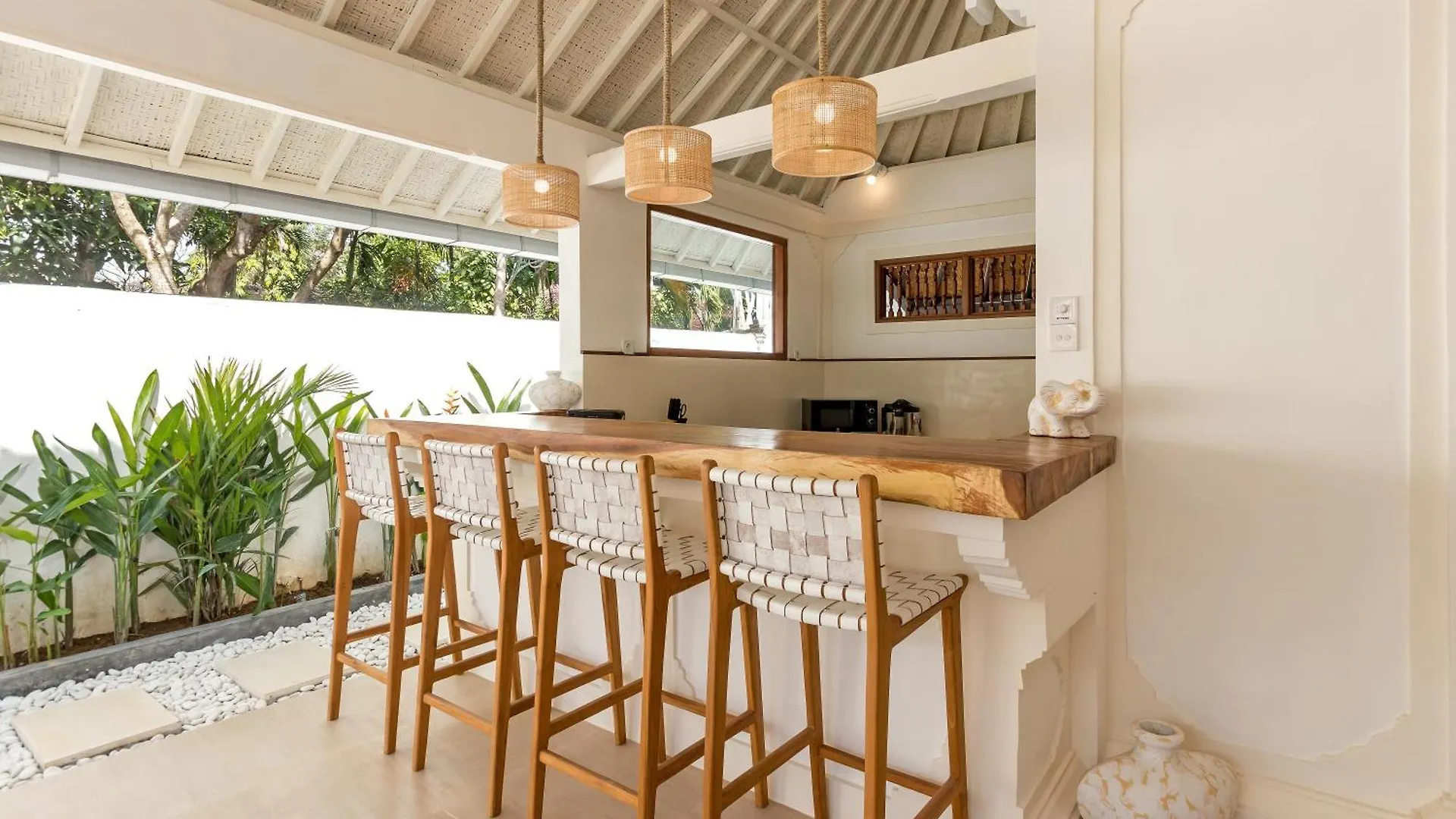 Villa Lisabella By Villa Finder Seminyak