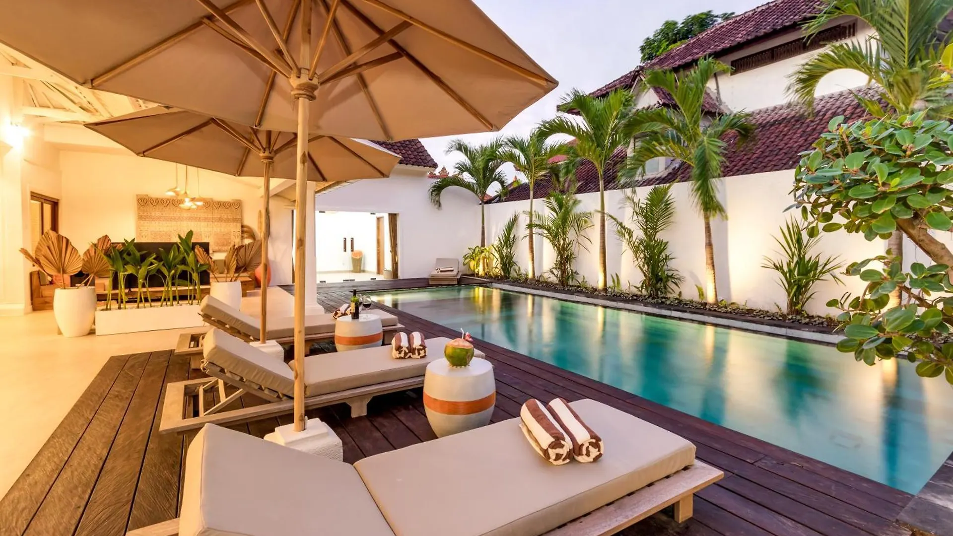 Villa Lisabella By Villa Finder Seminyak