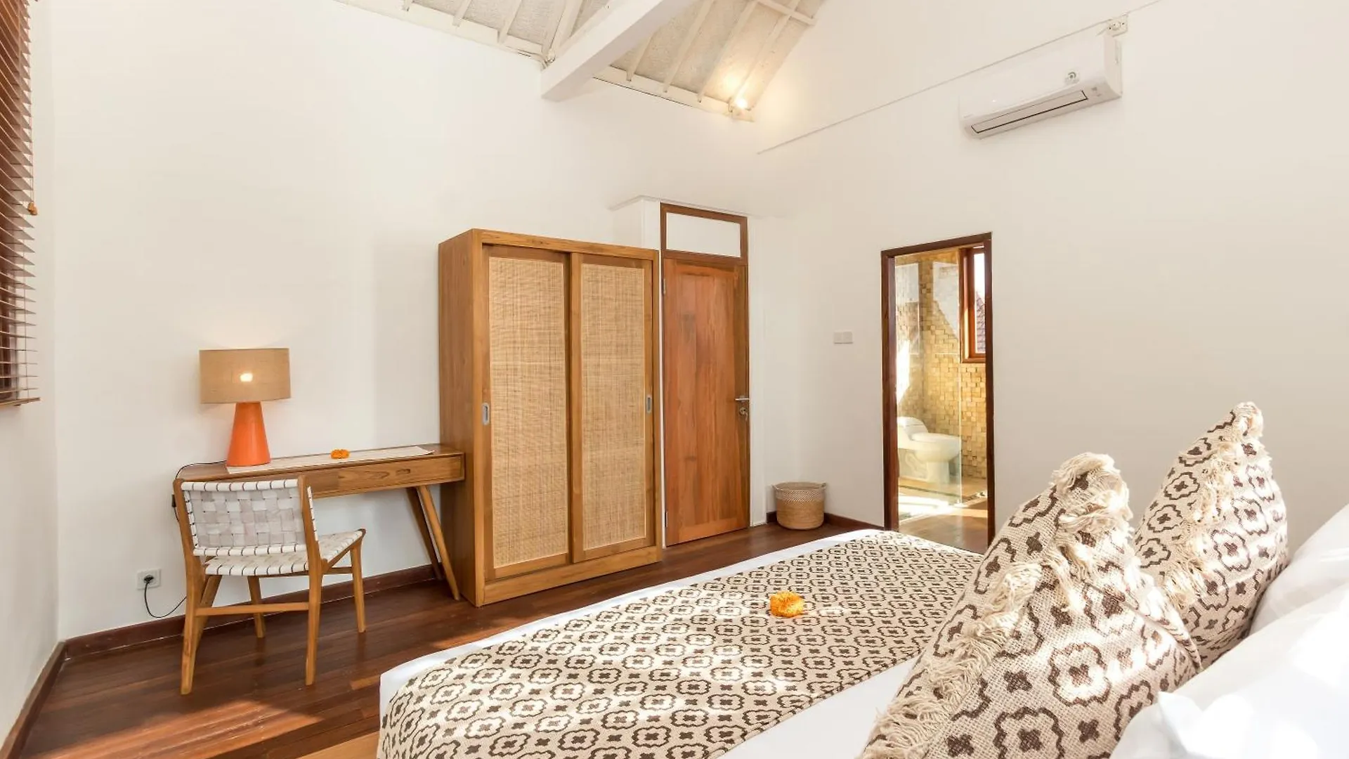 Villa Lisabella By Villa Finder Seminyak