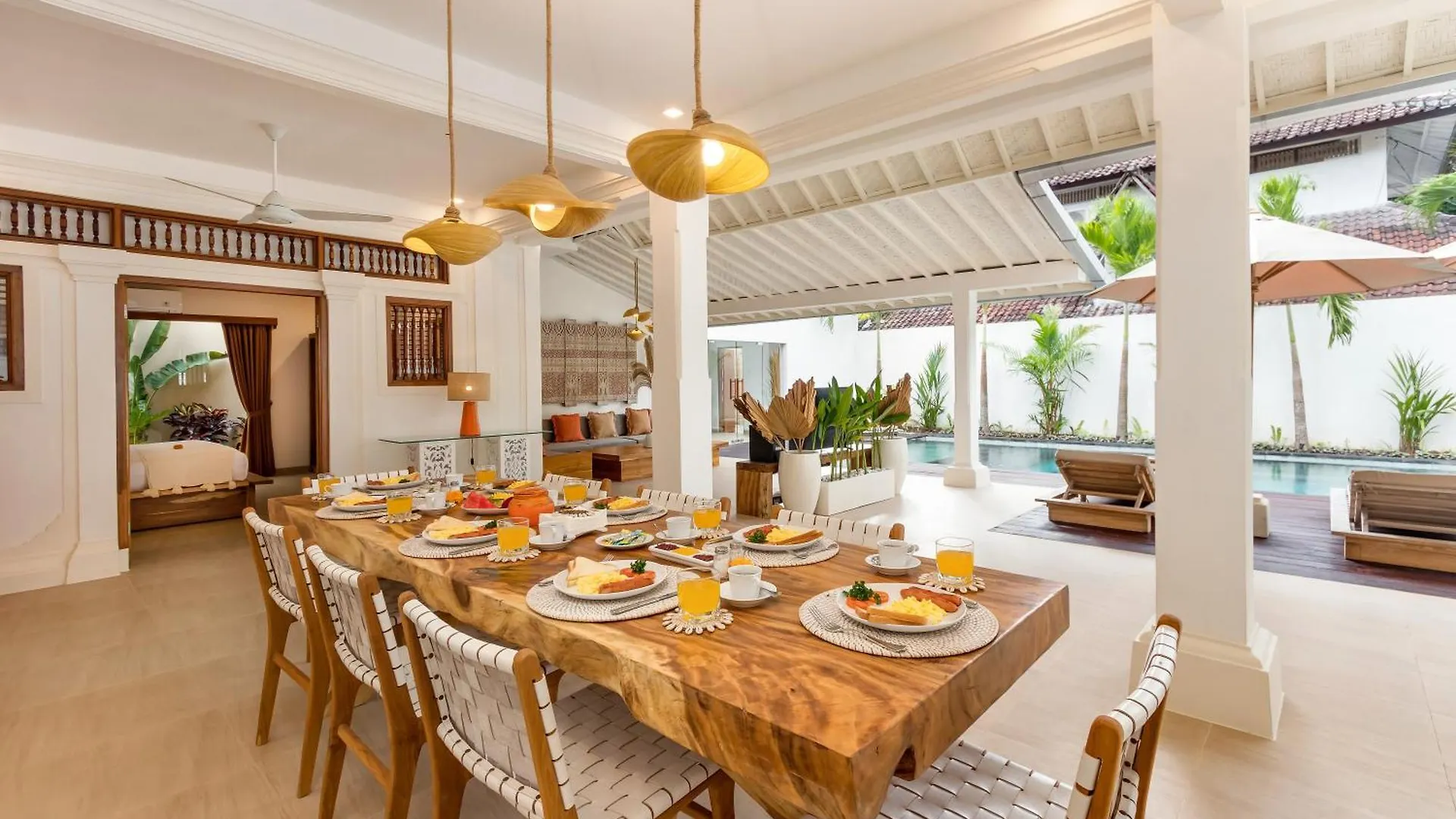 Villa Lisabella By Villa Finder Seminyak   Seminyak (Bali)